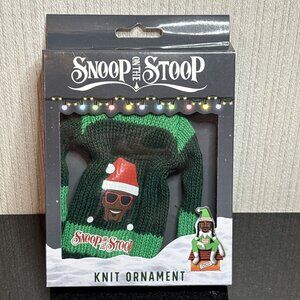 Snoop on the Stoop Knit Sweater Christmas Ornament Fit Elf Doll A Hood Tradition